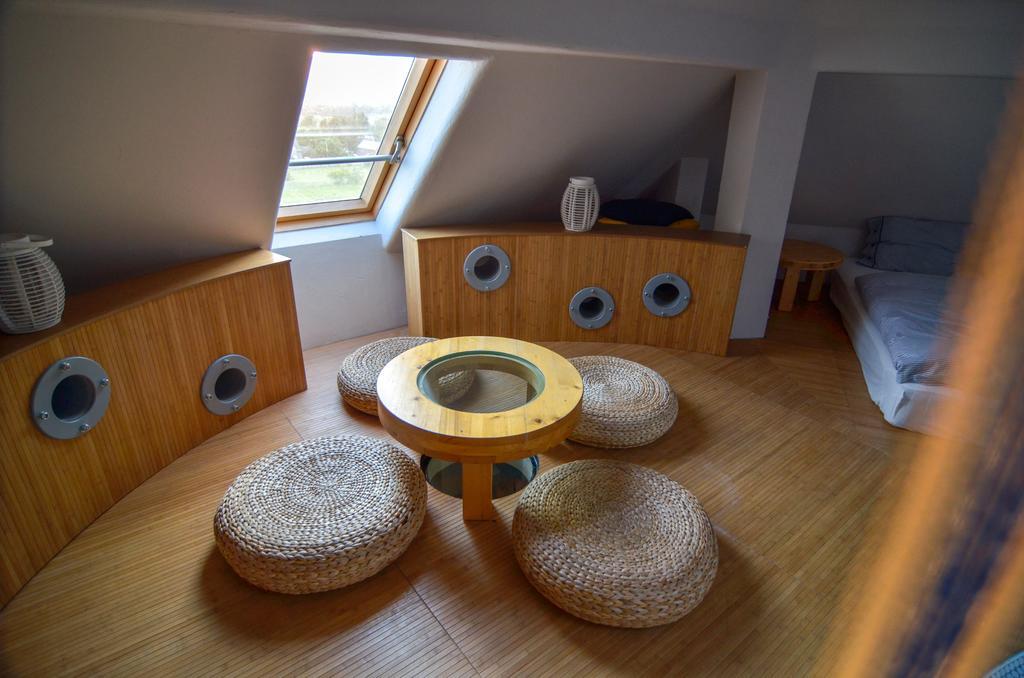 Art Tower Villa Vratimov ภายนอก รูปภาพ